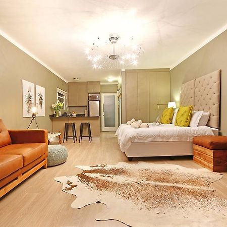 Afribode Mainhill Apartments เคปทาวน์ ภายนอก รูปภาพ