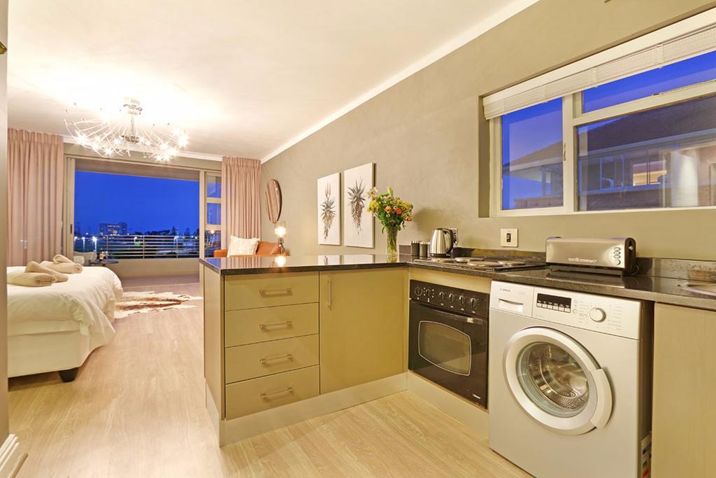 Afribode Mainhill Apartments เคปทาวน์ ภายนอก รูปภาพ