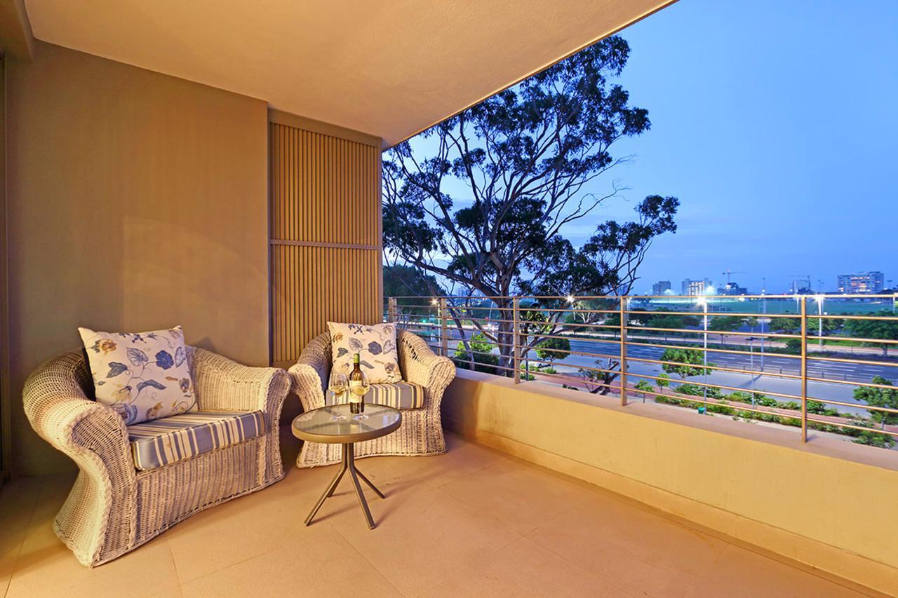 Afribode Mainhill Apartments เคปทาวน์ ภายนอก รูปภาพ